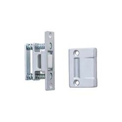 Ives RL30 Nylon Roller Latch, Brass