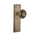 Nostalgic Warehouse New York Plate w/ Meadows Door Knob
