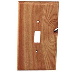 Sierra 6821 Traditional - 1 Toggle Switch Plate